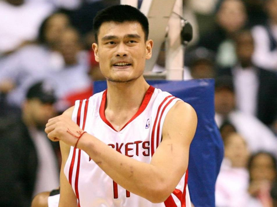 孙悦可是亚, 获了多少物, 周琦 孙悦可是亚, 获了多少物, 周琦